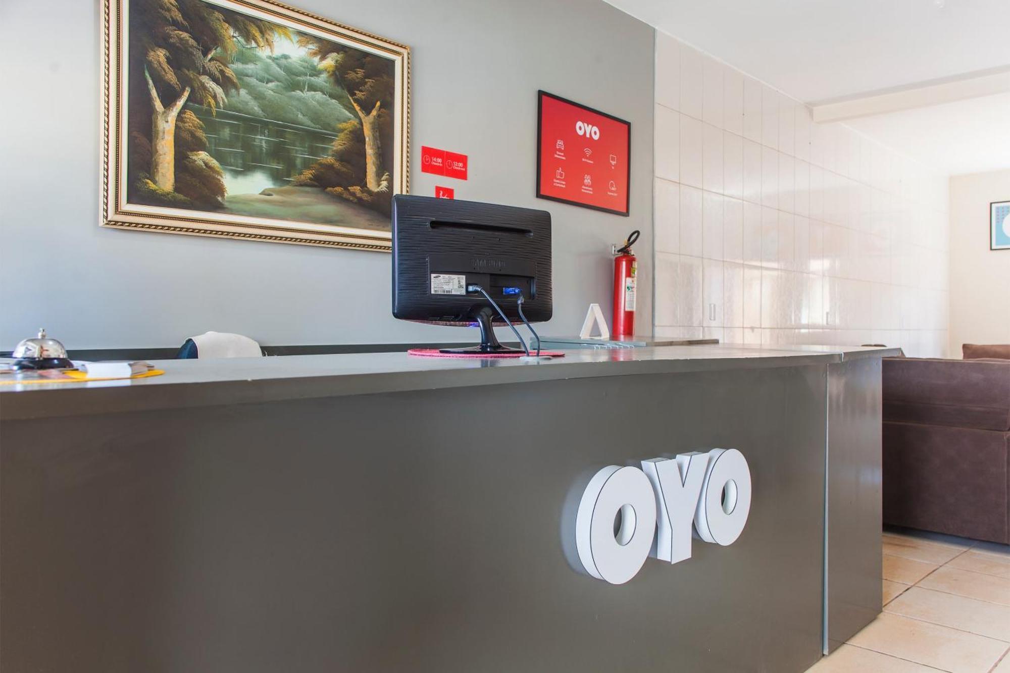 Oyo M&J Hotel Santo Antonio do Descoberto Luaran gambar